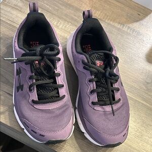 Under Armour Lavender and Black Running Shoes